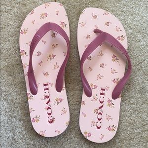 Coach flip flops